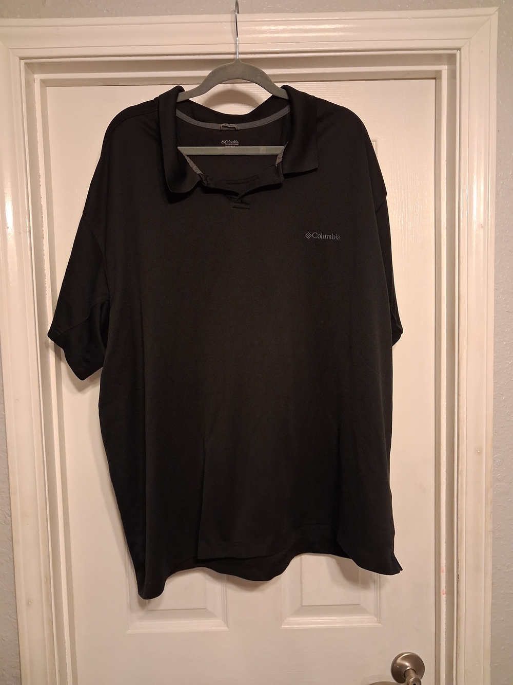 Columbia Men’s Black Polo with Subtle Logo